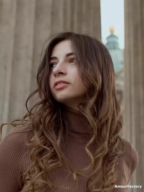 Victoria Profile image 4