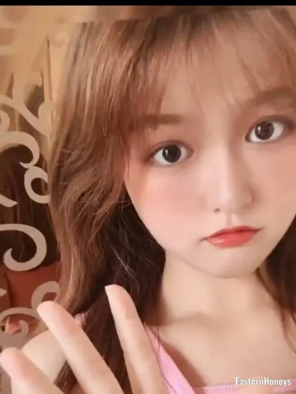 Lina Profile image 3