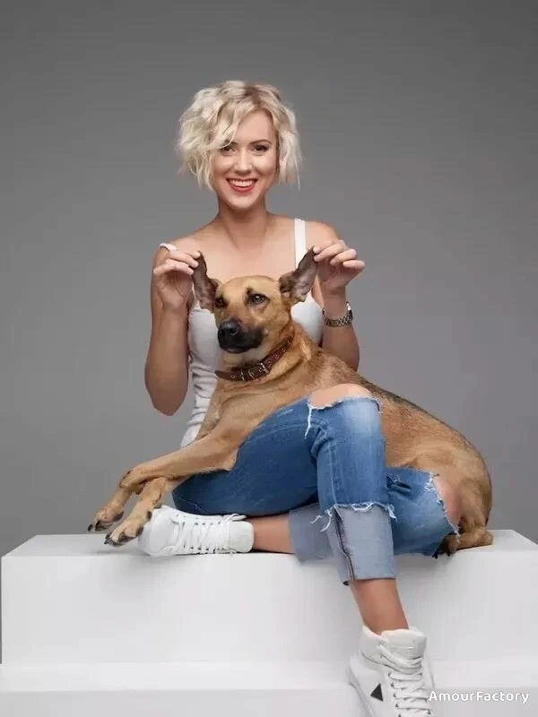 Viktoria Profile image 3