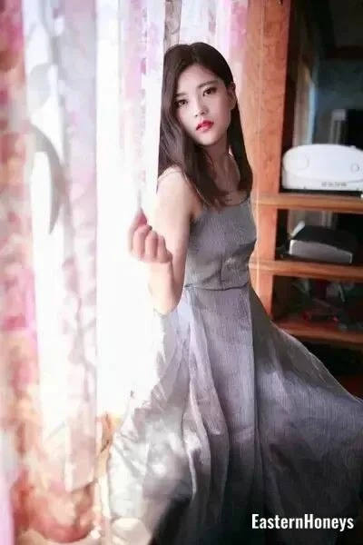 Wenyi Profile image 4