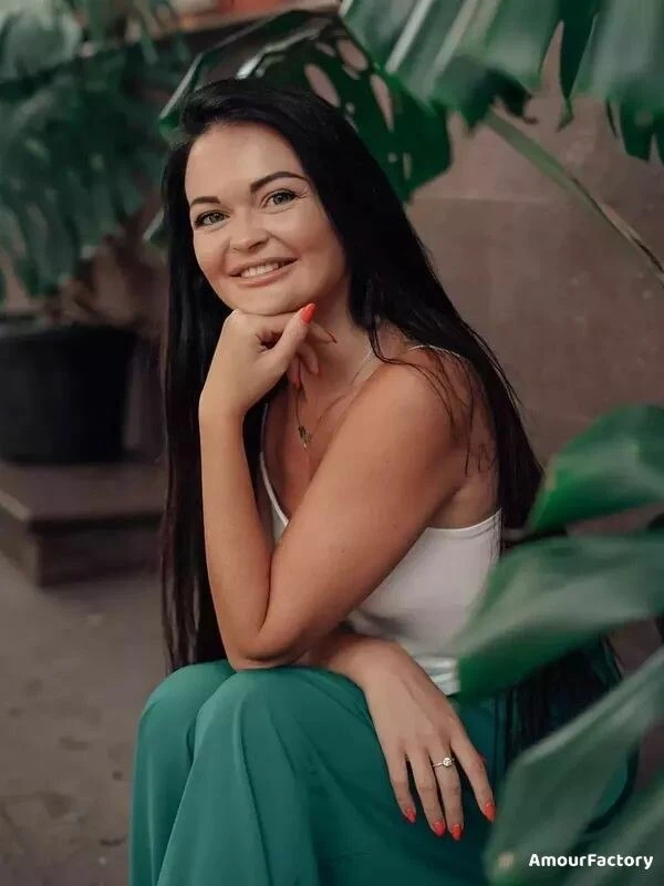 Anna Profile image 3