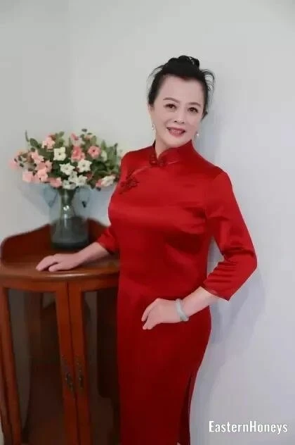 Zhu Liping Profile image 3