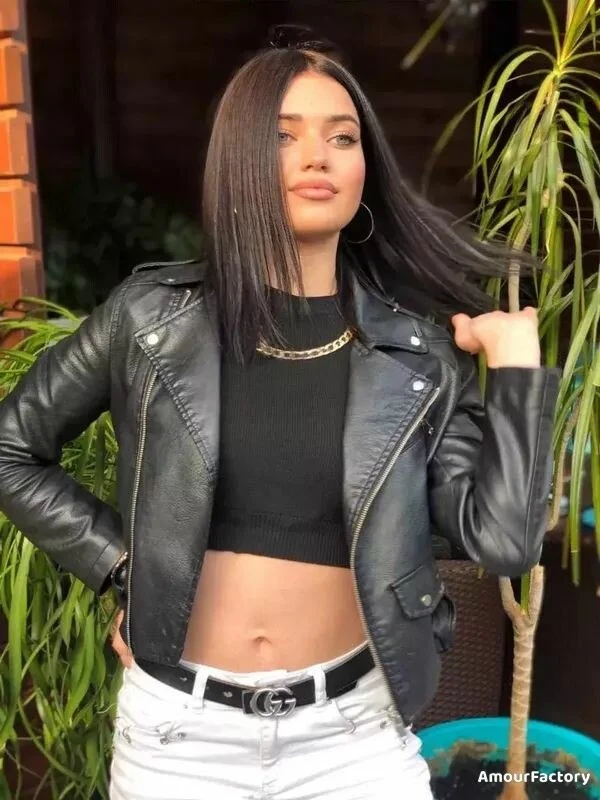 Ksenia Profile image 3