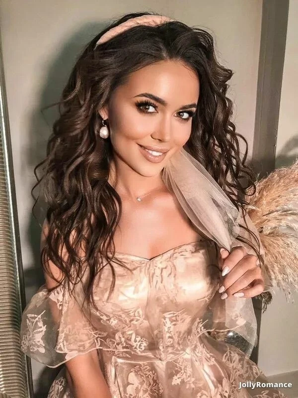 Irina Profile image 2