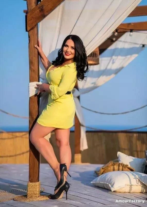 Natalia Profile image 4