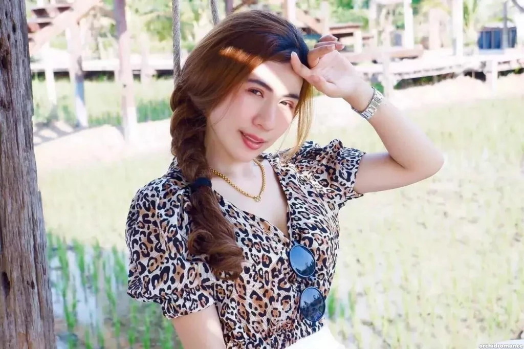 Aileen Profile image 3