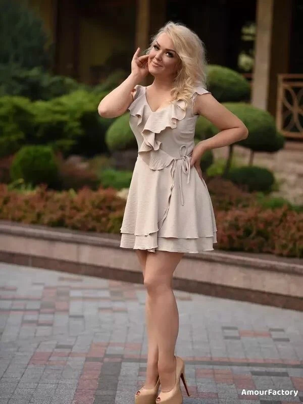 Anna Profile image 4