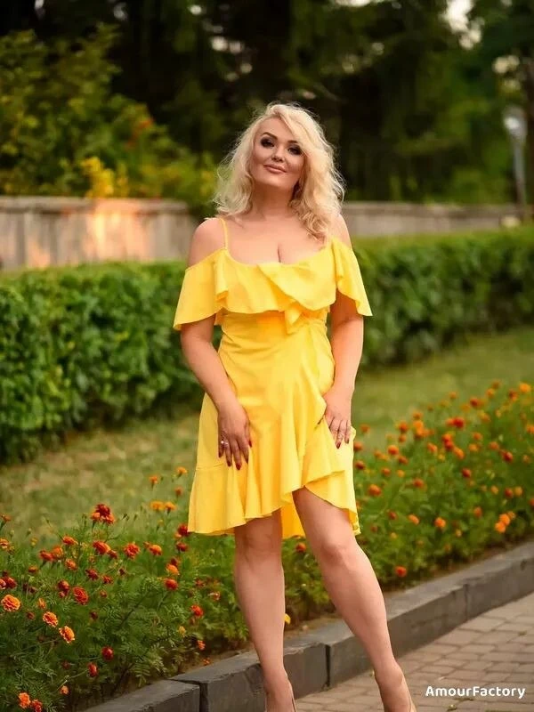 Anna Profile image 2