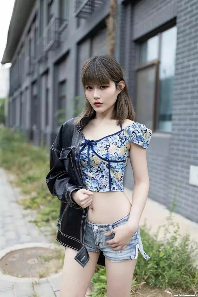 Wan Ying Profile image 2