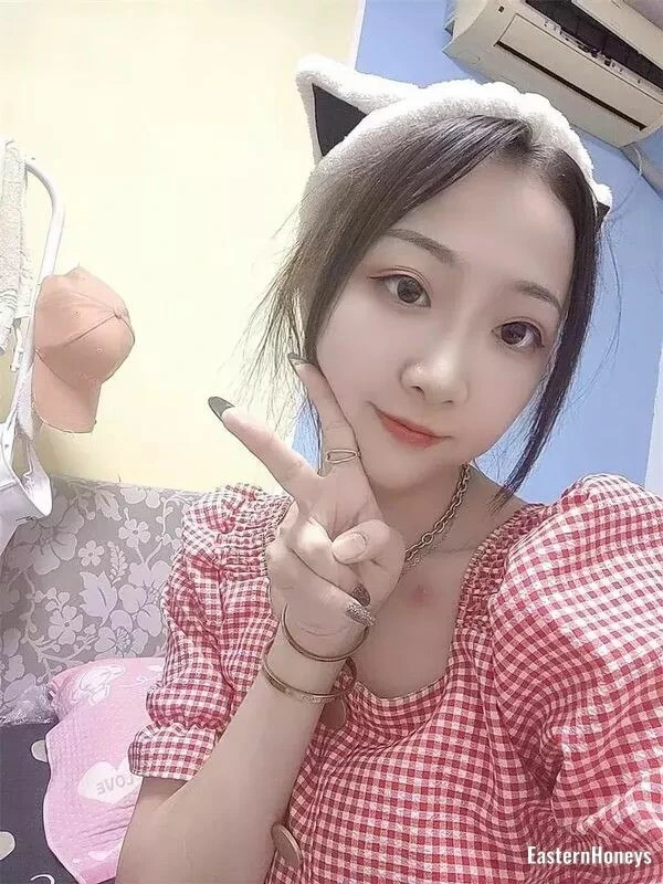 Hong Profile image 3