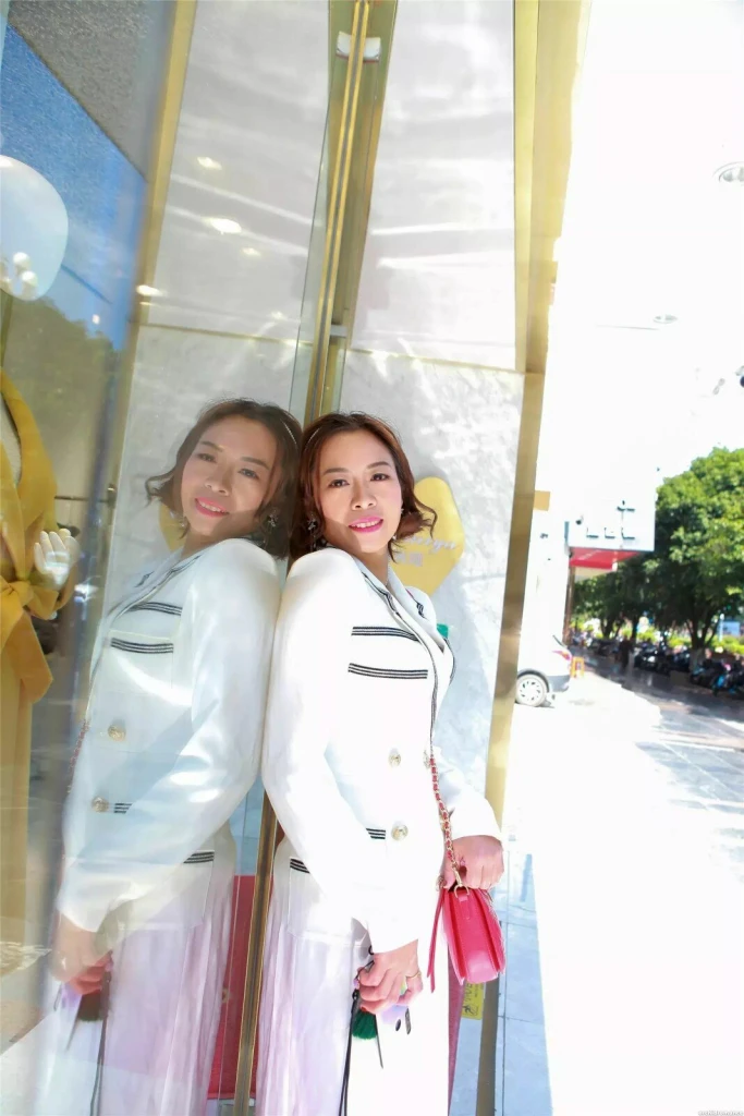 Xiushuang Profile image 3