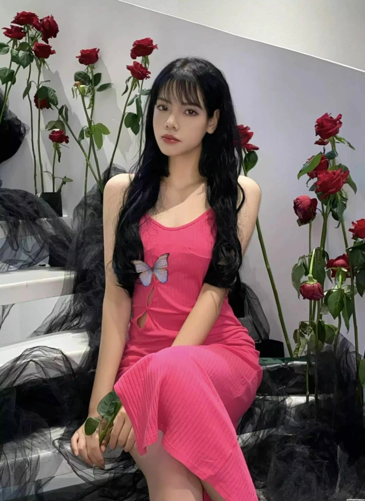 Wenhua Profile image 1