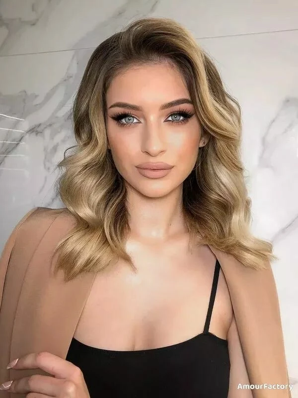 Valeria Profile image 2