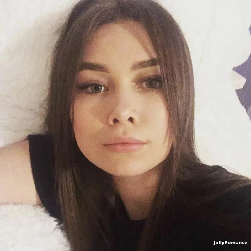 Ulyana Profile image 2