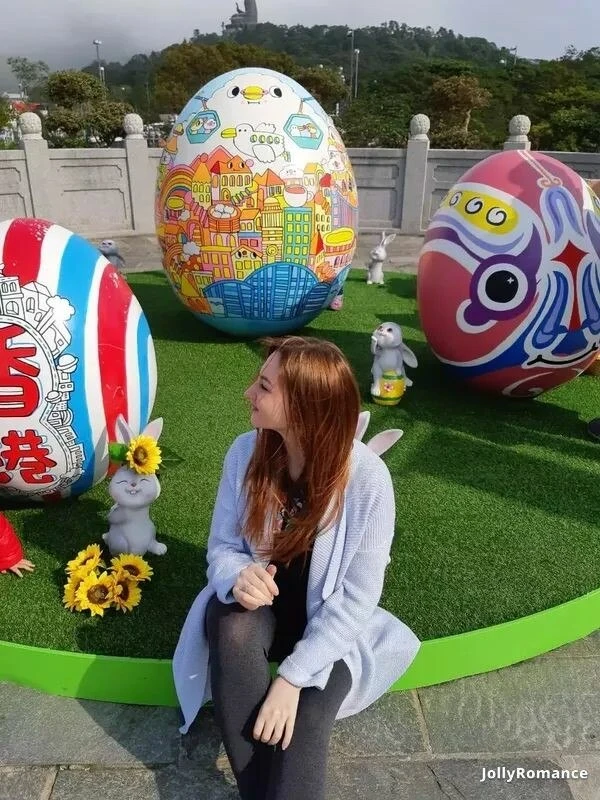 Elvira Profile image 4