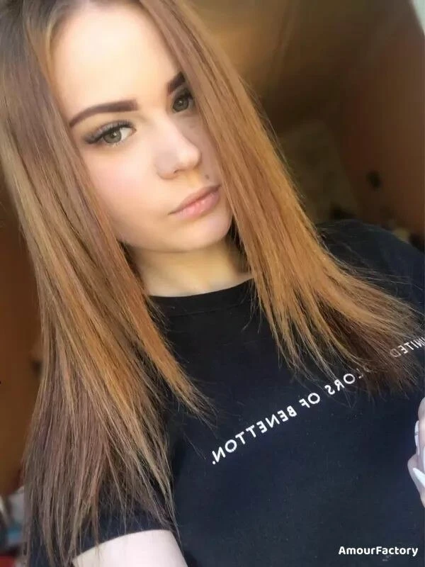 Liana Profile image 1