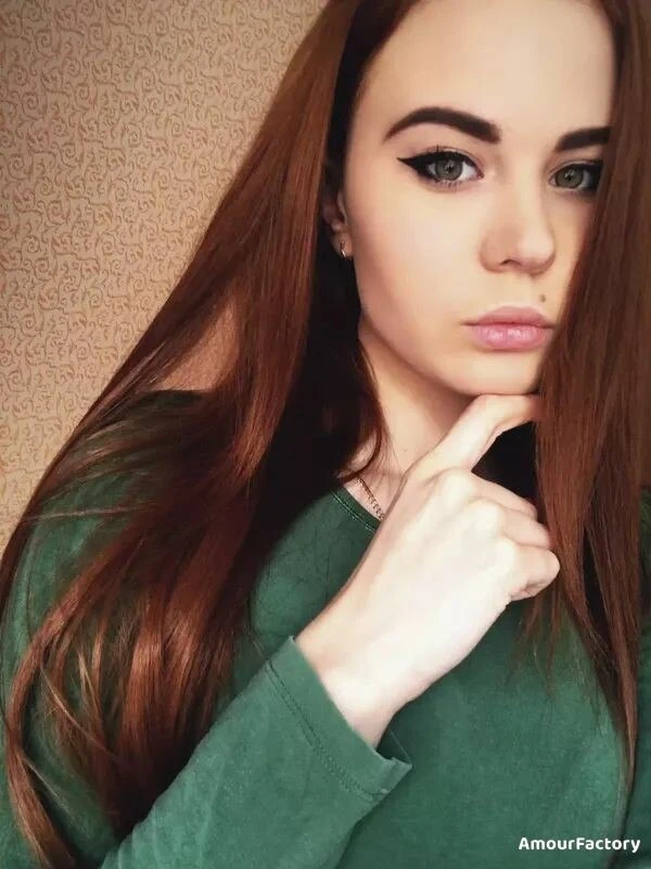 Liana Profile image 4