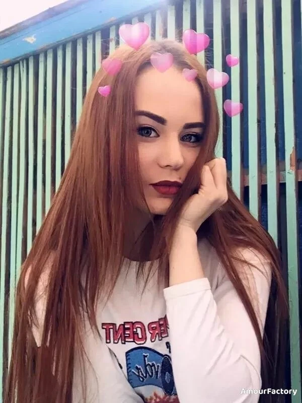 Liana Profile image 3