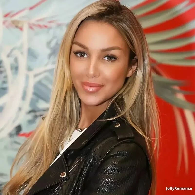 Nadezhda Profile image 4