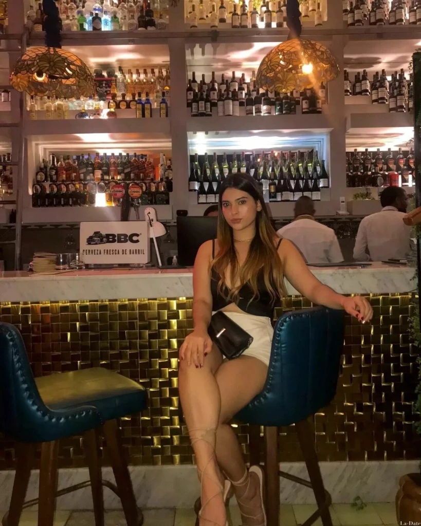 Klaryana Profile image 4