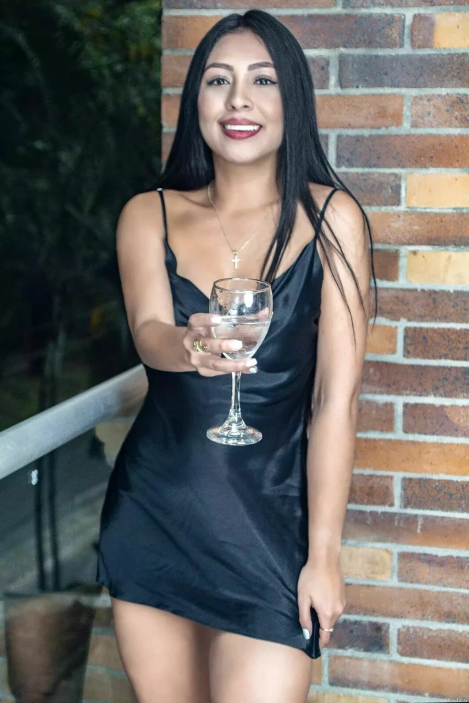 Nathalia Profile image 3