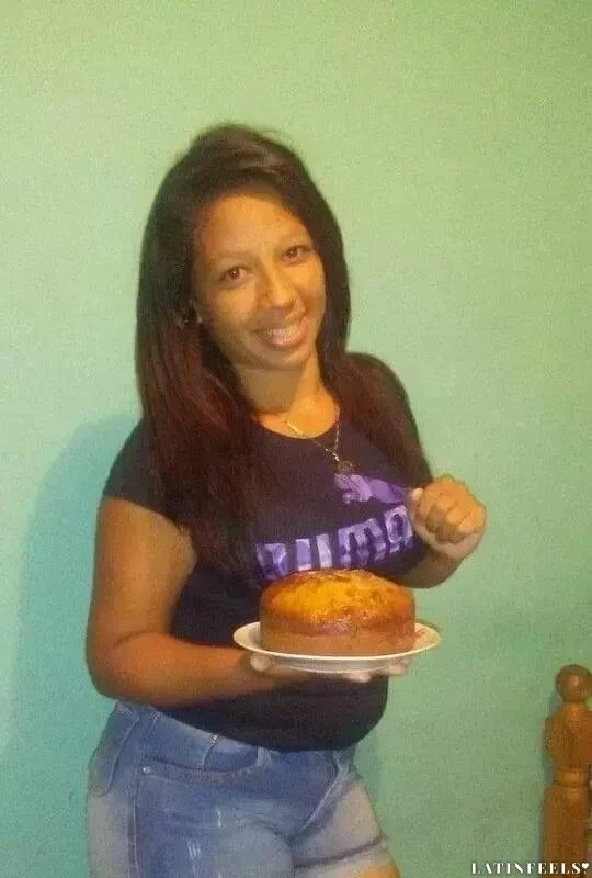 Luisa Profile image 1