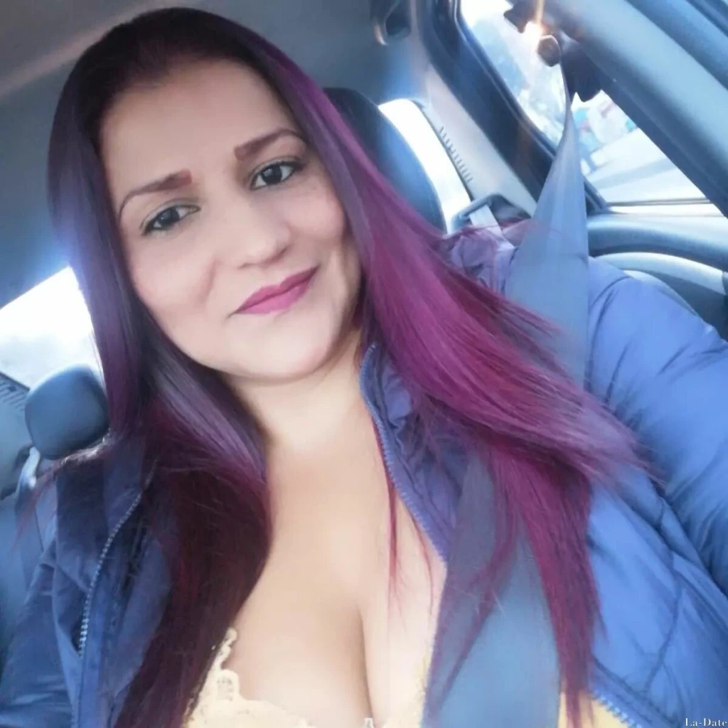 Valentina Profile image 1