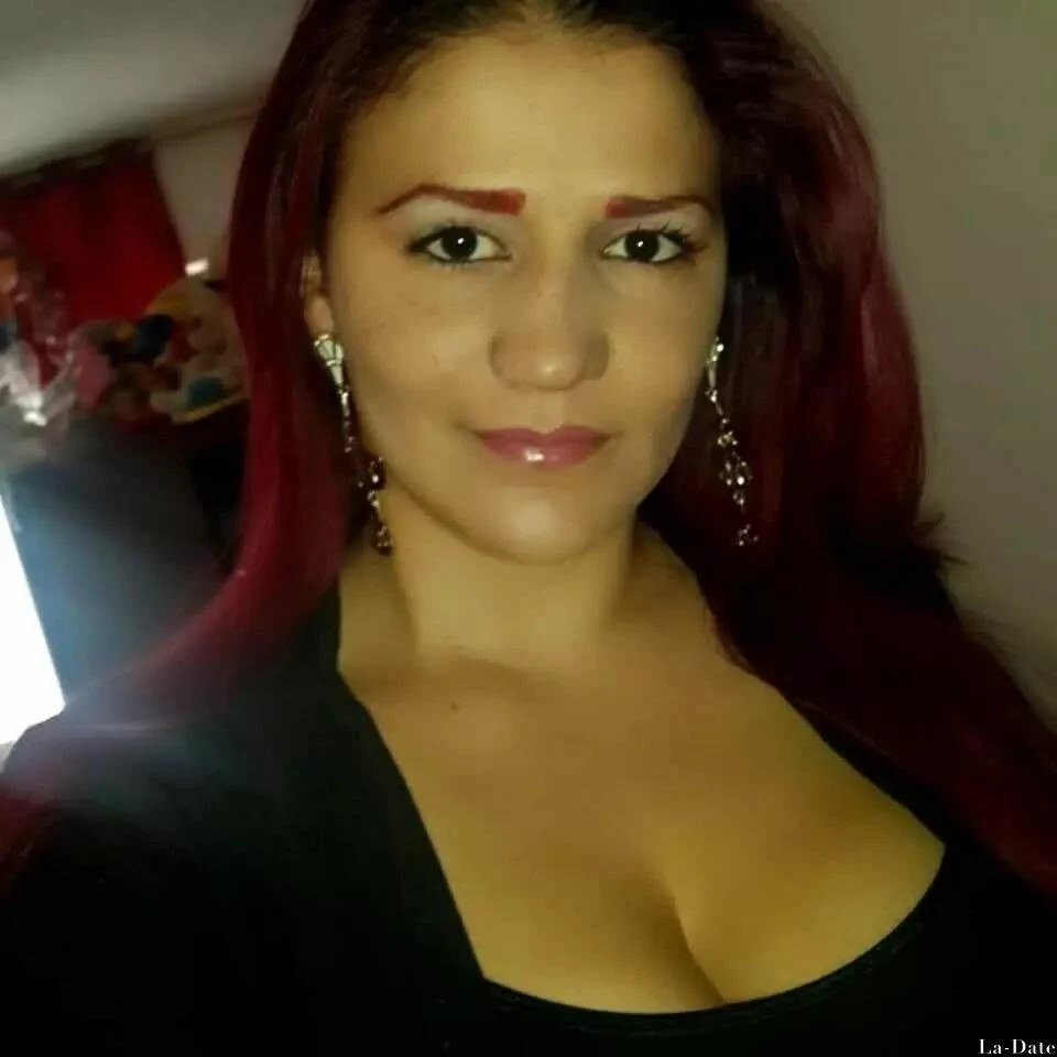 Valentina Profile image 4