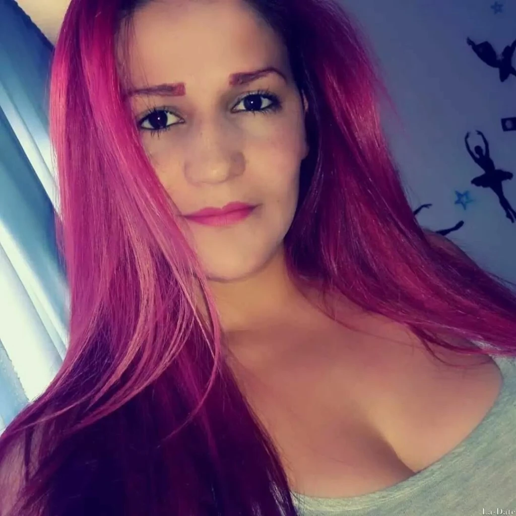 Valentina Profile image 3