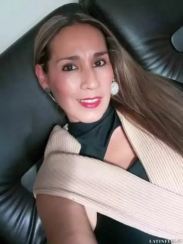 Lizeth Profile image 2