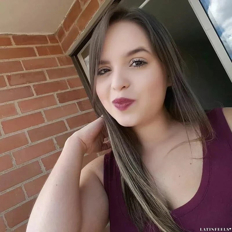 Daniela Profile image 4