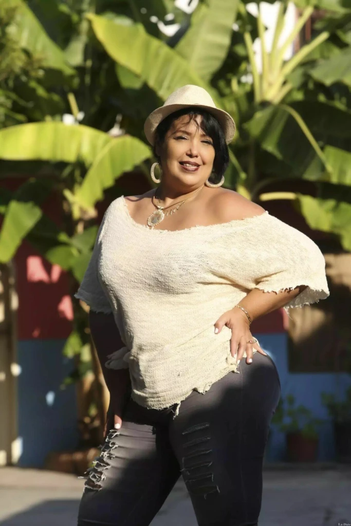 Carolina Profile image 1