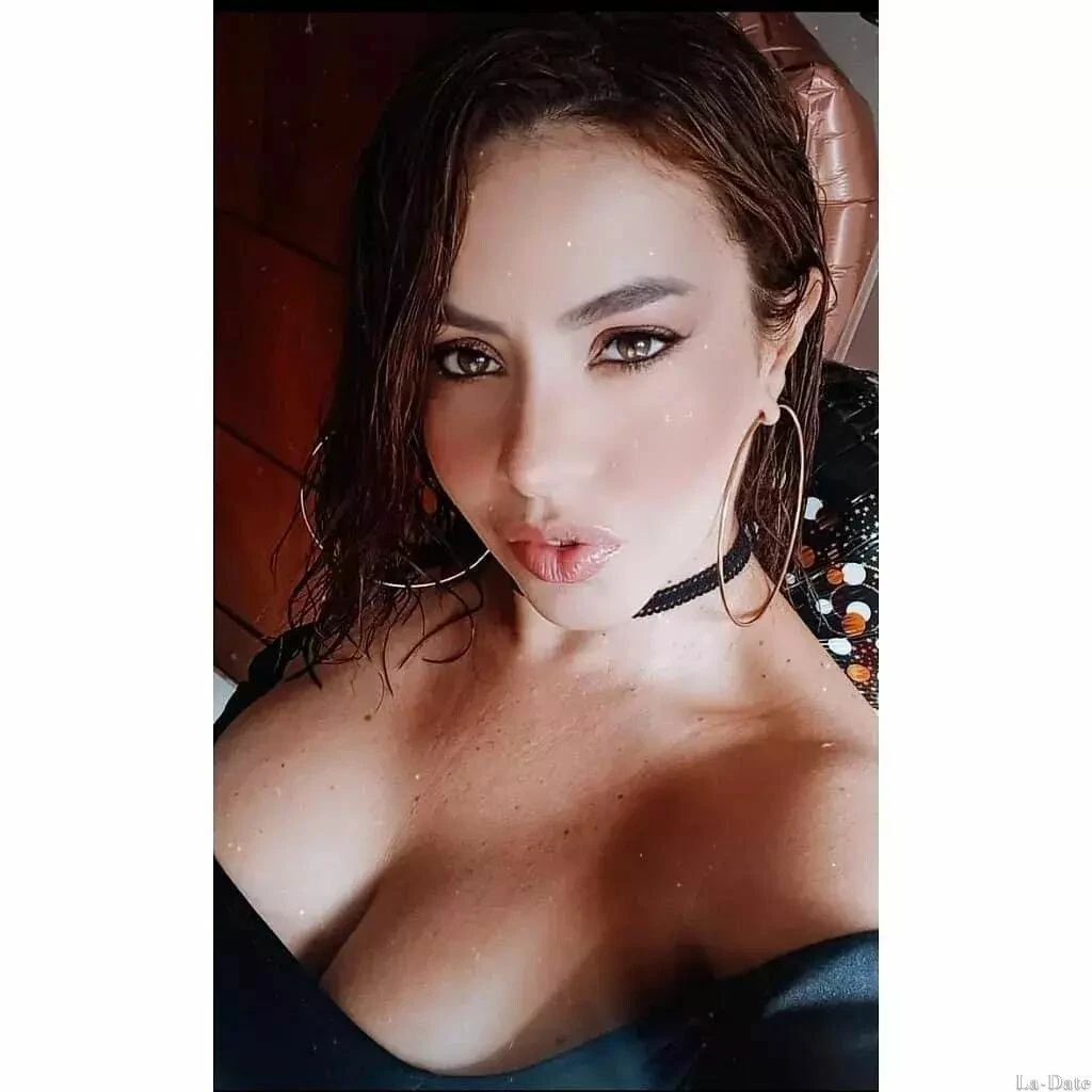 Mariana Profile image 3