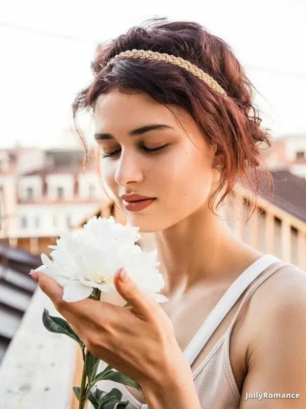 Alena Profile image 1