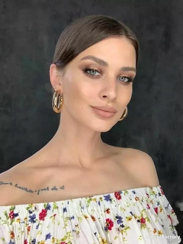 Alena Profile image 4