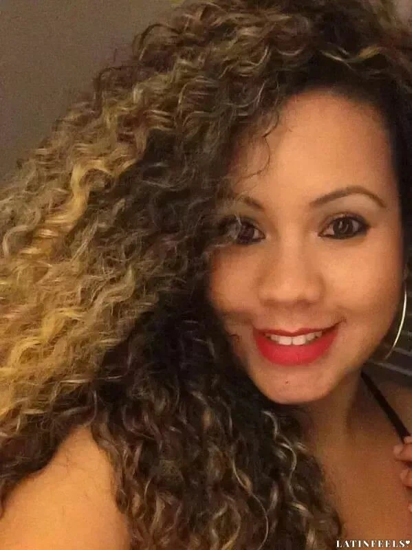 Cecilia Profile image 3