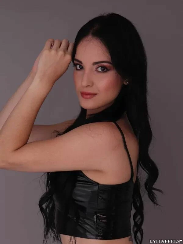 Marcela Profile image 4