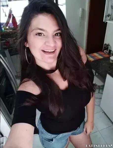 Daniela Profile image 1