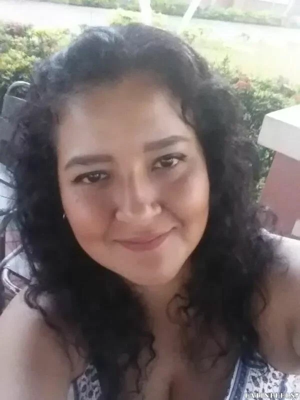 Vanessa Profile image 2