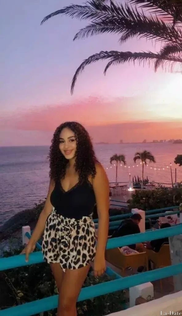 Sirley Profile image 3