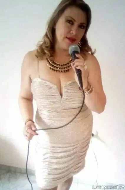 Laura Profile image 3