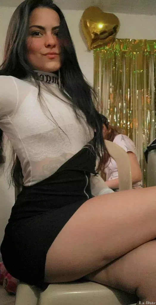 Rosalba Profile image 4