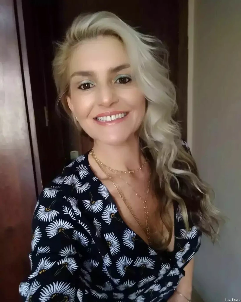 Maria Profile image 2