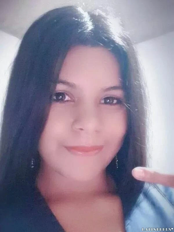 Valentina Profile image 3