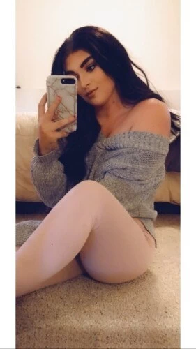 Ashley Profile image 1