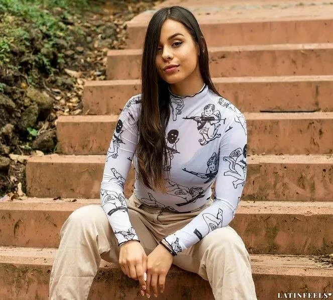 Vanessa Profile image 1