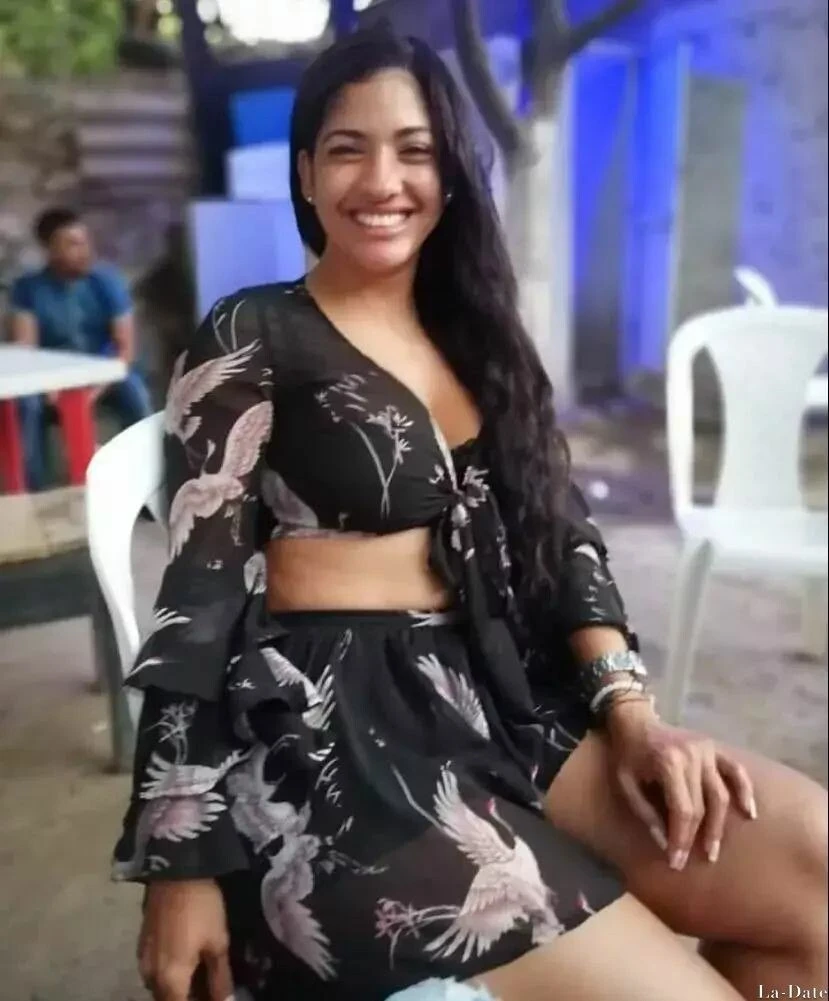 Amelia Profile image 1