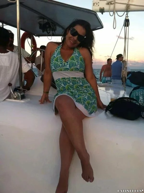 Elizabeth Profile image 3