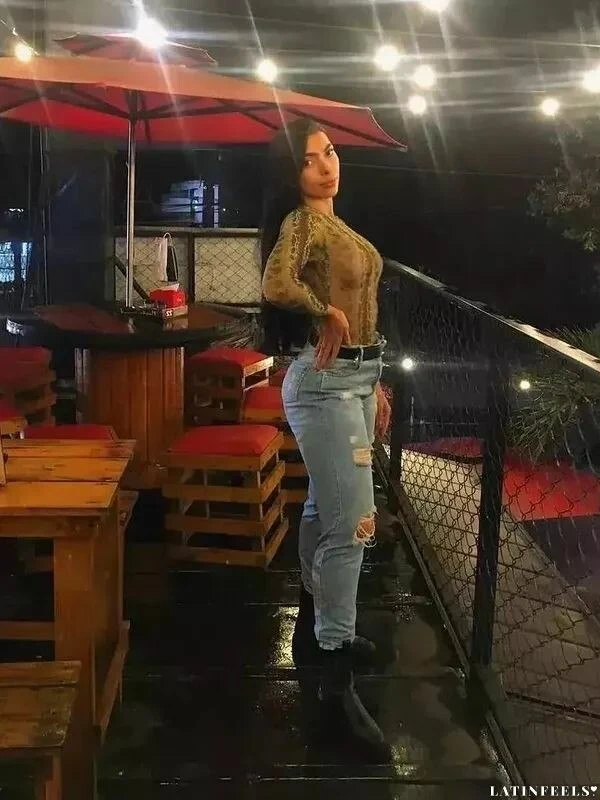 Estefania Profile image 4