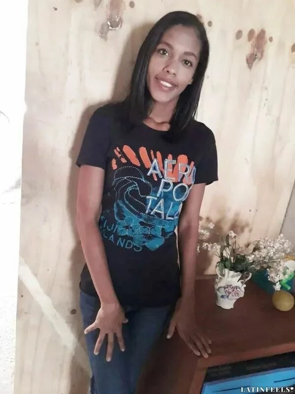 Luany Profile image 3